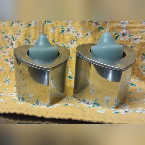 Pair of Vintage Stainless Steel Heart Shaped Votive & Taper Candle Holders🕯️ - Picture 9 of 16